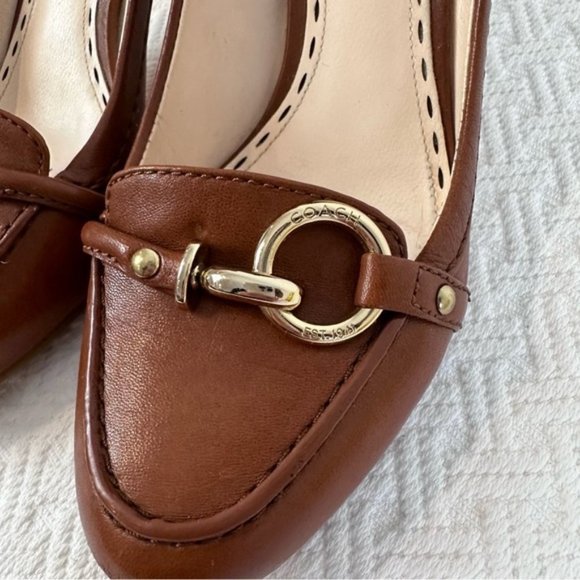 [SOLD] COACH Brown Leather Metallic Buckle Detail Preppy Heels / Pumps size 6.5 - Picture 4 of 13